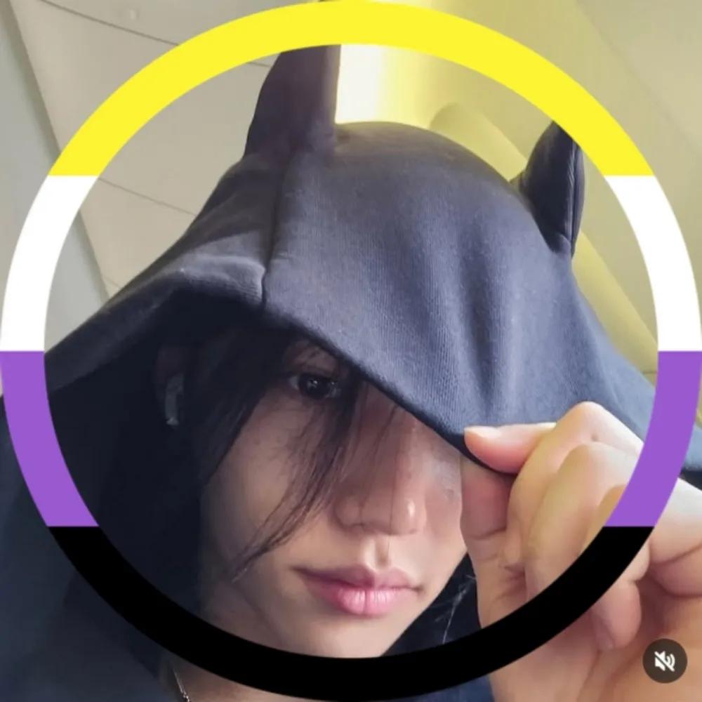 Alex VIU O SKZ